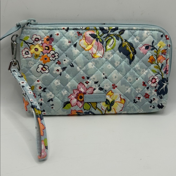 Vera Bradley RFID Wristlet Clutch Wallet - Picture 1 of 5